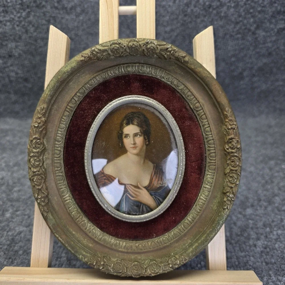 Vintage cameo creations Pauline Bonaparte Mini Frame Portrait Salomon G. Counis